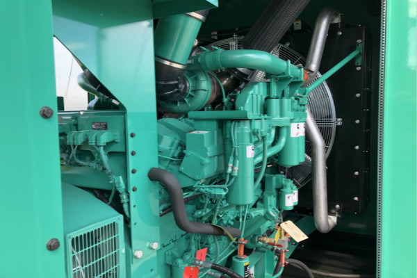 東莞800kw發(fā)電機出租